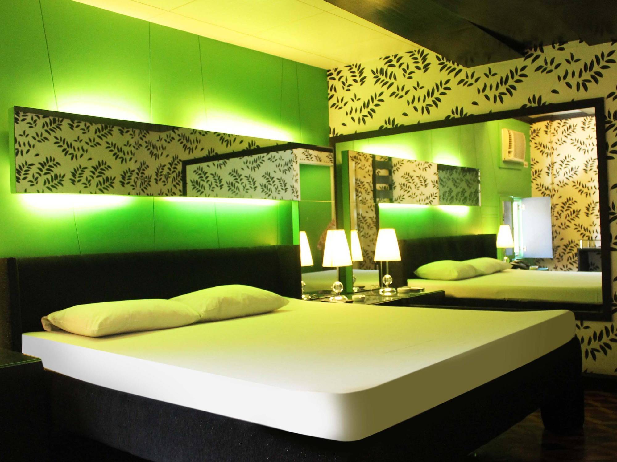 Hotel 2016 Manila Kültér fotó