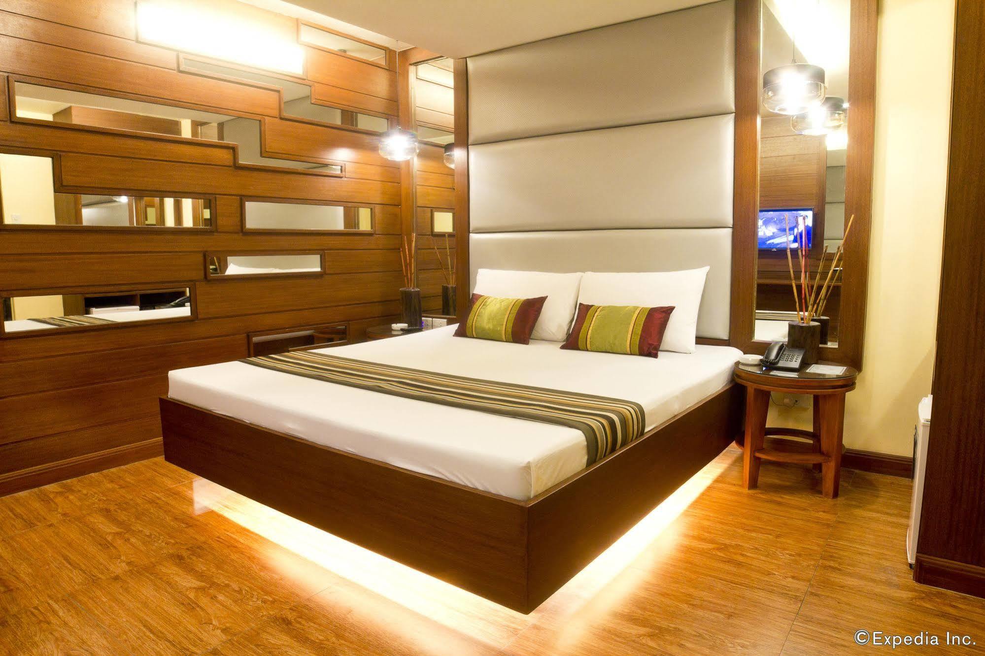 Hotel 2016 Manila Kültér fotó