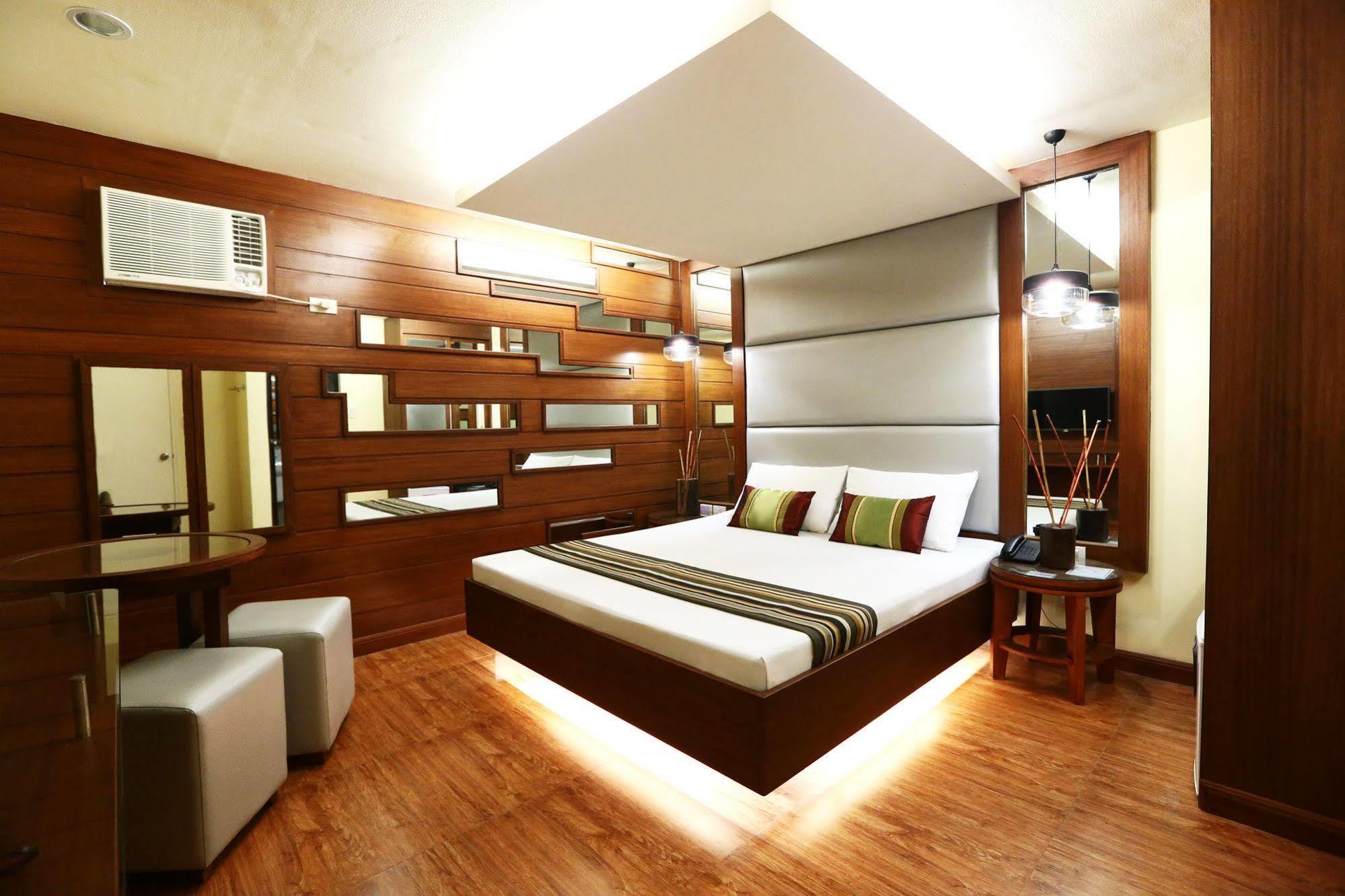 Hotel 2016 Manila Kültér fotó